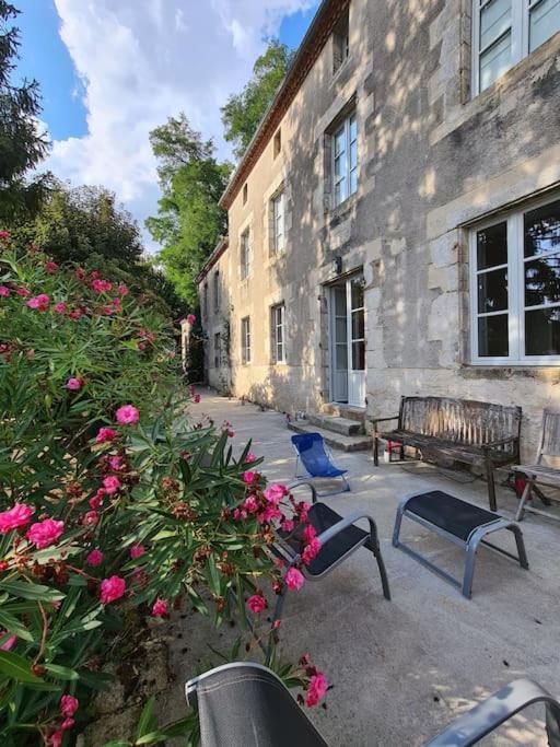 Hébergement de vacances Les Hauts De St Jacques Maison D'exception 300m2, Jardin Arboré 2000m2 Pouzauges